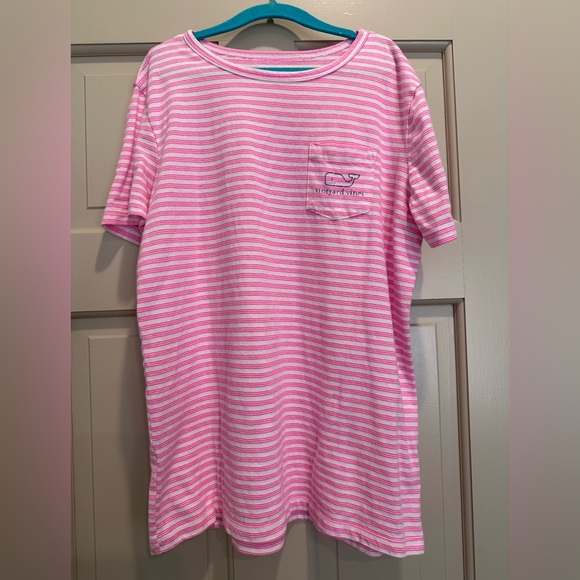 Girls vineyard vines T-shirt - Picture 2 of 4